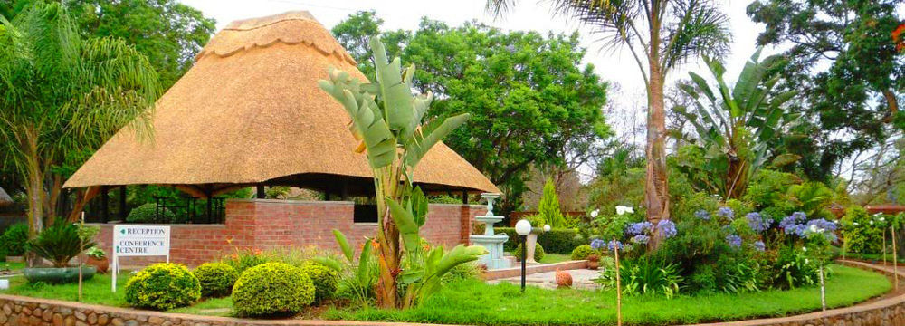 Wozani Lodge บูลาวาโย ภายนอก รูปภาพ