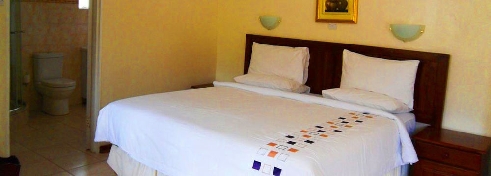 Wozani Lodge บูลาวาโย ภายนอก รูปภาพ