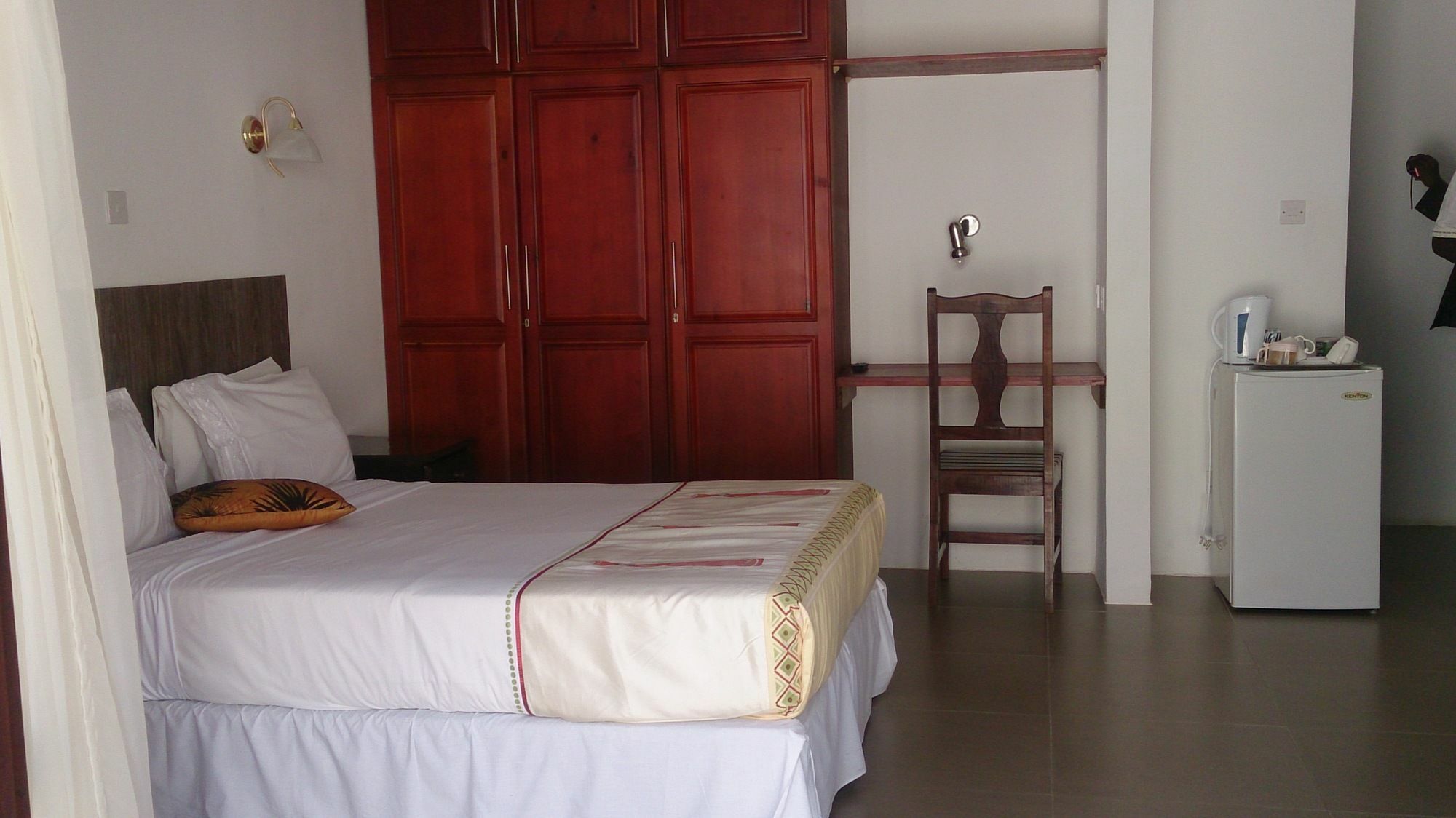 Wozani Lodge บูลาวาโย ภายนอก รูปภาพ